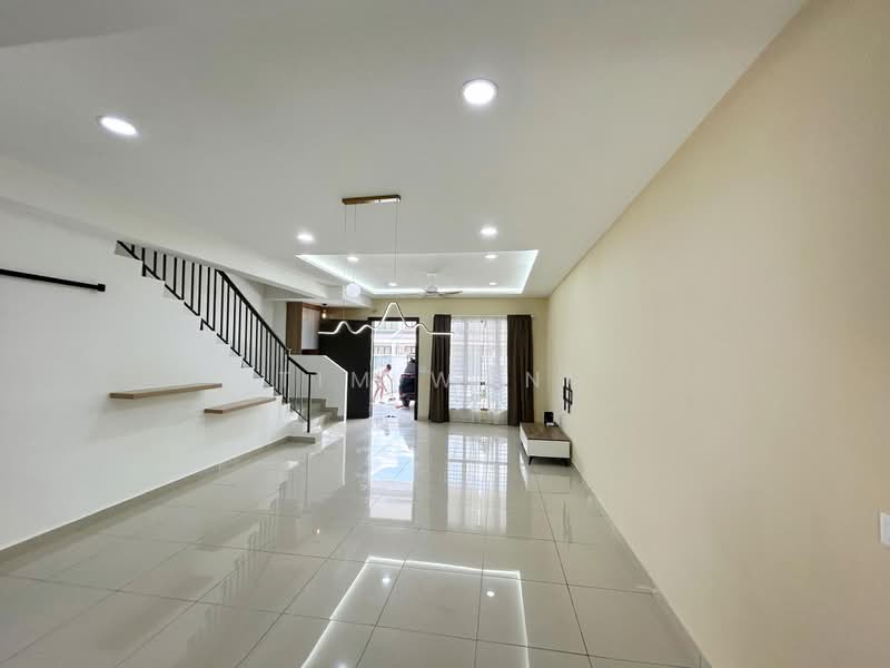 Terraced House for Sale in Rawang (Selangor) - Tim Wong - Living Room - PropertyGuru.com.my