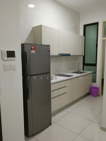 Service Residence for Sale at D'Summit Residences - Jensen Goh - Kitchen - PropertyGuru.com.my