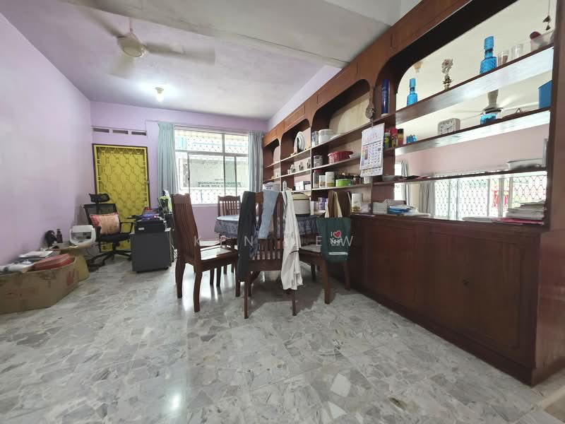 Bungalow House untuk Dijual di Taman Taynton View (Cheras) - Ken Lew - Dining Room - PropertyGuru.com.my