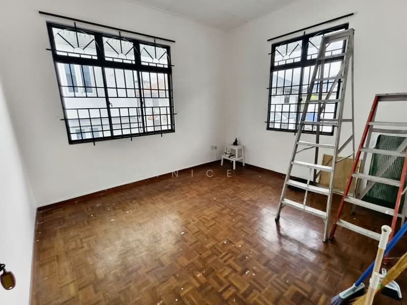 Rumah Berkembar untuk Dijual di Taman Johor Jaya (Johor Bahru) - Janice . - PropertyGuru.com.my