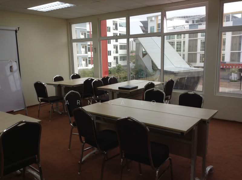 Office for Sale in Bandar Putra Permai (Seri Kembangan) - Arnica Low - PropertyGuru.com.my