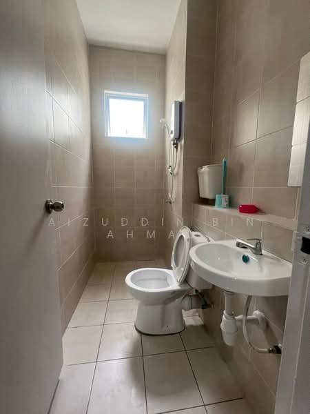 Condominium for Rent at Residensi Adelia 3 - Aizuddin bin Ahmad - Bathroom - PropertyGuru.com.my