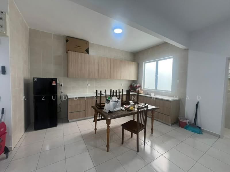 Condominium for Rent at Residensi Adelia 3 - Aizuddin bin Ahmad - Kitchen - PropertyGuru.com.my