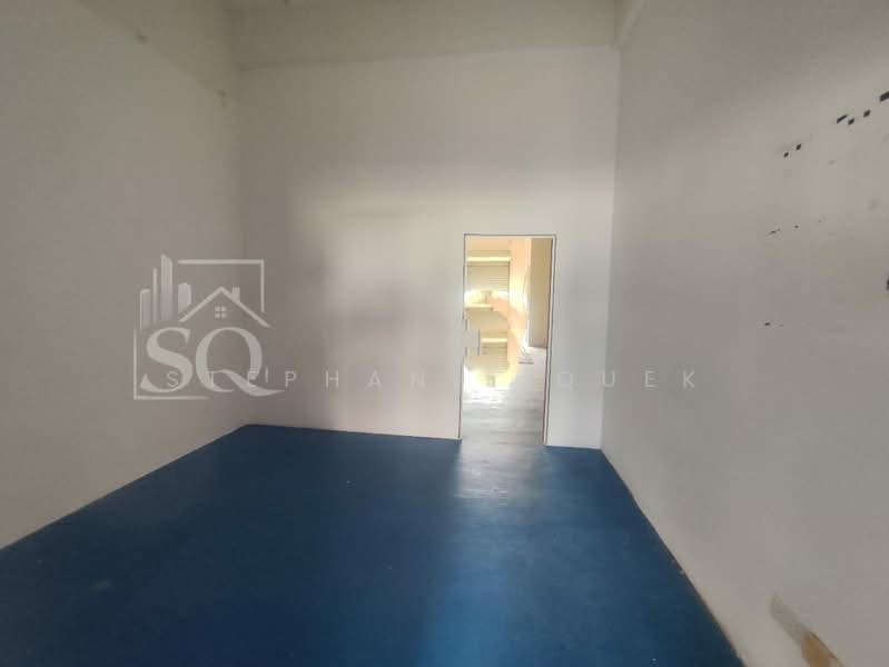 Shop for Rent in Pelabuhan Klang (Selangor) - Stephanie Quek - Interior - PropertyGuru.com.my