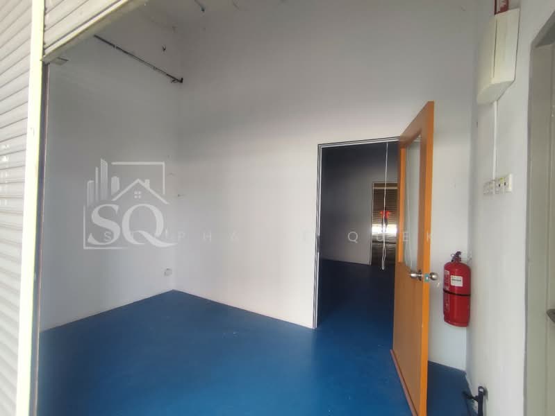 Shop for Rent in Pelabuhan Klang (Selangor) - Stephanie Quek - Interior - PropertyGuru.com.my