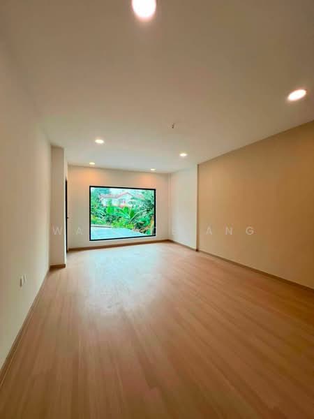 Semi-Detached House for Sale in Kampung Bahru (Johor Bahru) - Wallace Ang - PropertyGuru.com.my
