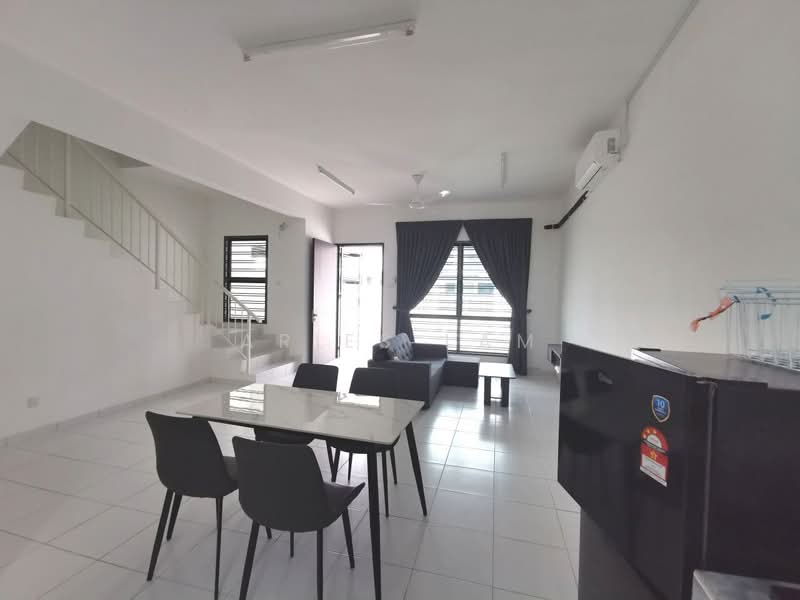 Rumah Teres 2 Tingkat untuk Disewa di Taman Austin Duta (Tebrau) - Aries Lam - PropertyGuru.com.my