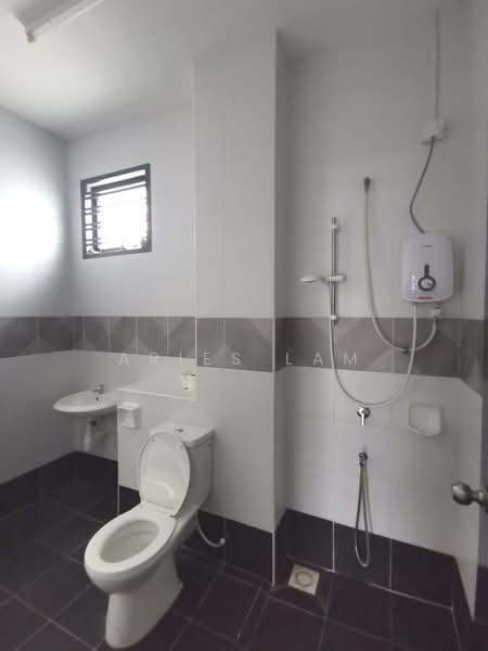 Rumah Teres 2 Tingkat untuk Disewa di Taman Austin Duta (Tebrau) - Aries Lam - PropertyGuru.com.my