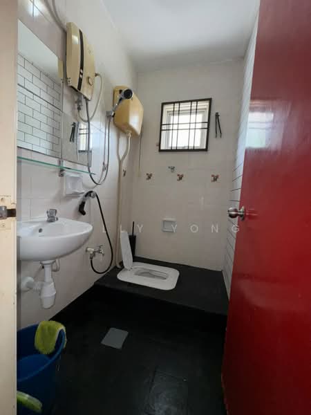 Rumah Teres 2 Tingkat untuk Dijual di Setia Impian (Setia Alam) - Sally Yong - Bathroom - PropertyGuru.com.my