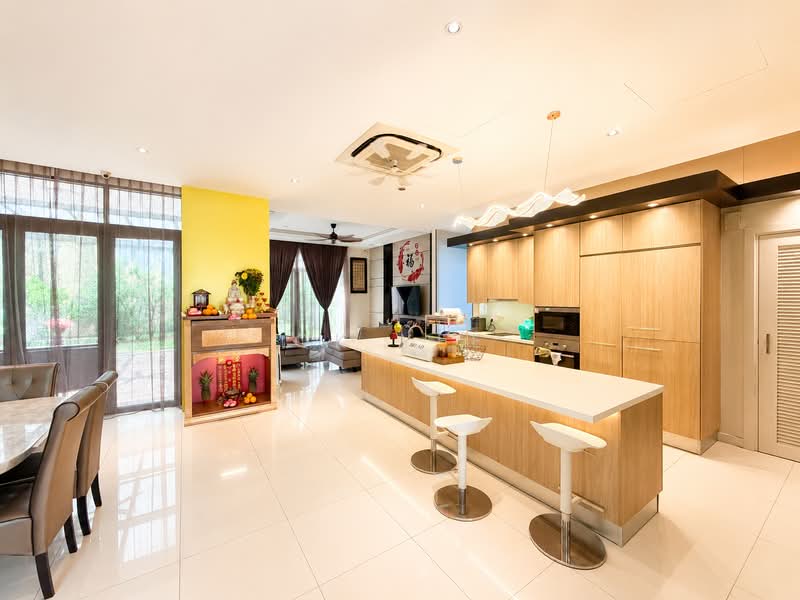 3-storey Terraced House for Sale in Serdang (Seri Kembangan) - CK Yee - Kitchen - PropertyGuru.com.my