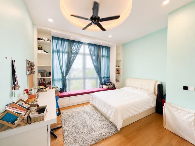 3-storey Terraced House for Sale in Serdang (Seri Kembangan) - CK Yee - Bedroom - PropertyGuru.com.my