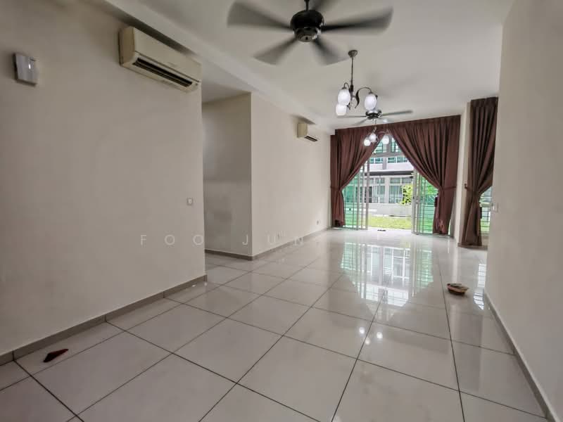 Kondominium untuk Disewa di The Seed Taman Sutera Utama - Foo Jun Tao - Living Room - PropertyGuru.com.my