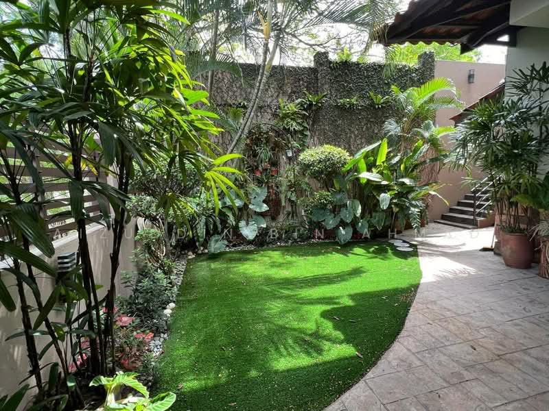 Semi-Detached House for Sale in Sri Petaling (Kuala Lumpur) - Aizuddin bin Ahmad - Garden - PropertyGuru.com.my