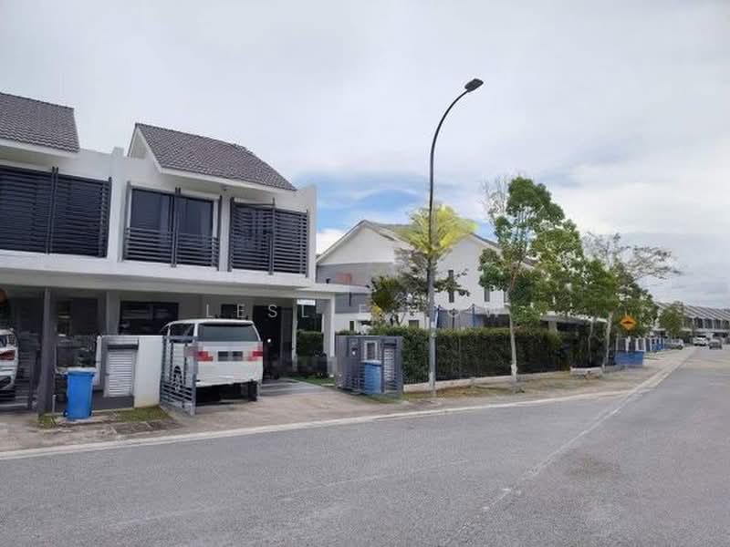 2-storey Terraced House for Sale in Telok Panglima Garang (Selangor) - Leslie Low - Exterior - PropertyGuru.com.my
