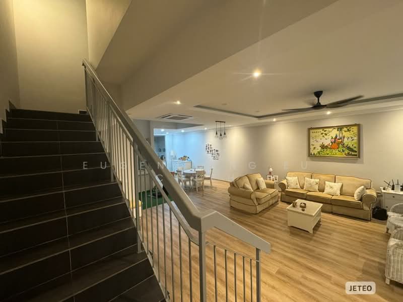 2-storey Terraced House for Sale in Kota Kemuning (Shah Alam) - Eugene Ong Eu chieh - Living Room - PropertyGuru.com.my