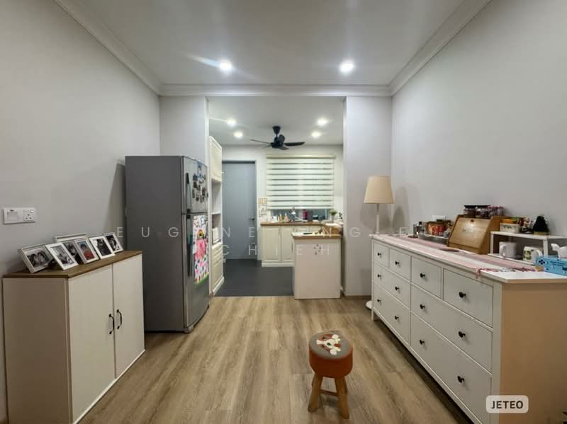 2-storey Terraced House for Sale in Kota Kemuning (Shah Alam) - Eugene Ong Eu chieh - Living Room - PropertyGuru.com.my