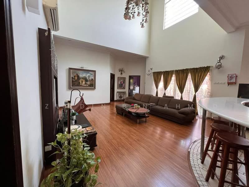 Bungalow for Sale in Sri Petaling (Kuala Lumpur) - Aizuddin bin Ahmad - Living Room - PropertyGuru.com.my