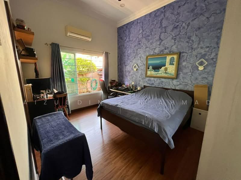Bungalow for Sale in Sri Petaling (Kuala Lumpur) - Aizuddin bin Ahmad - Bedroom - PropertyGuru.com.my