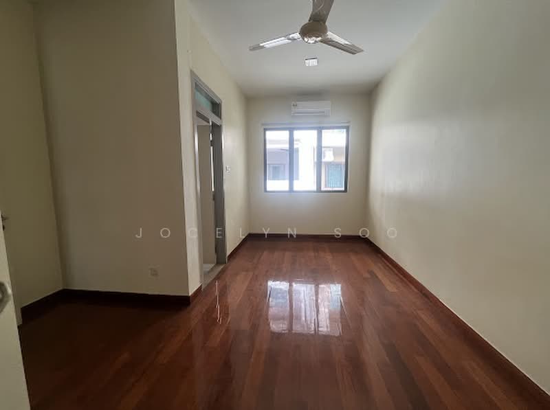 3-storey Terraced House for Sale in Alam Damai (Cheras) - Jocelyn Soo - PropertyGuru.com.my