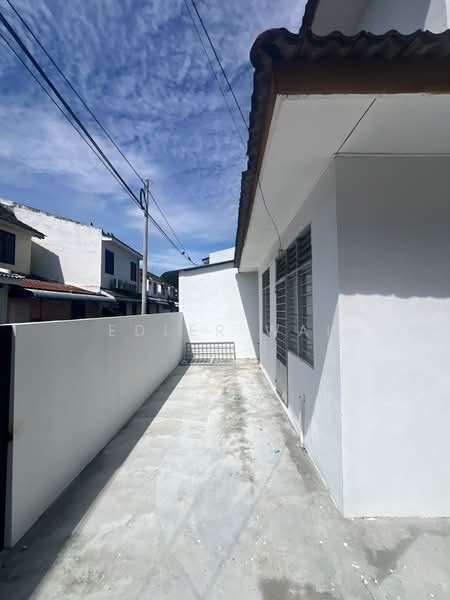 2-storey Terraced House for Sale in Taman Alma Jaya (Bukit Mertajam) - Edler Wai - Exterior - PropertyGuru.com.my