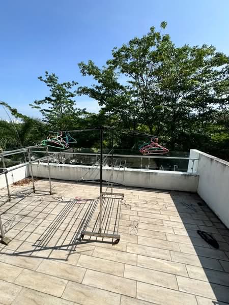 3-storey Terraced House for Sale in Lake Fields (Sungai Besi) - Edward Yap - Balcony - PropertyGuru.com.my