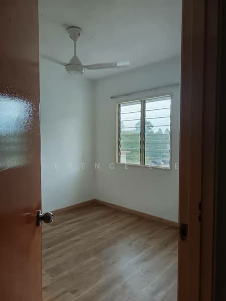 Flat for Rent at Pangsapuri Sentosa - Terence Lee - Bedroom - PropertyGuru.com.my