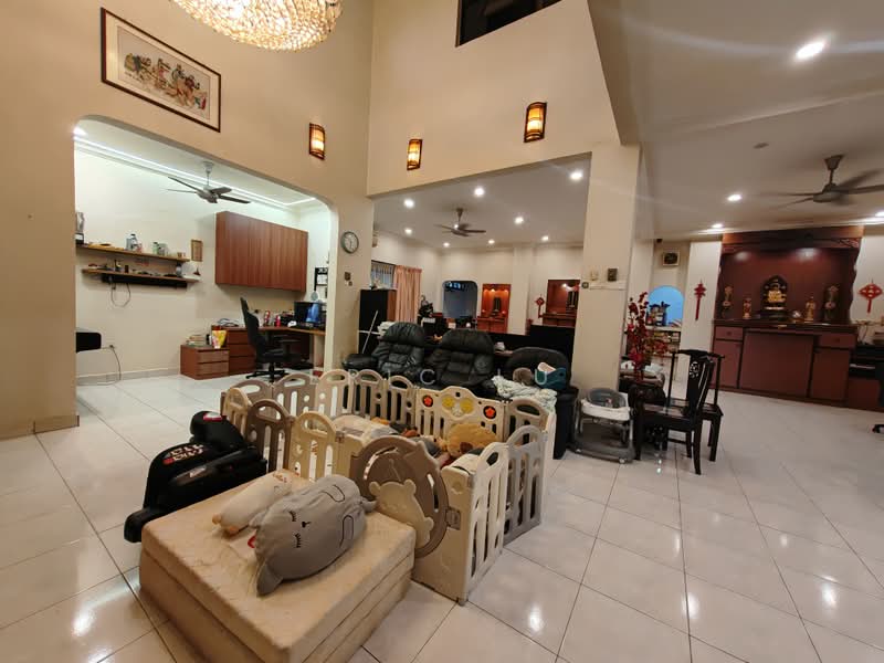 Bungalow for Sale in Bandar Putra (Kulai) - Eric Lu - Living Room - PropertyGuru.com.my