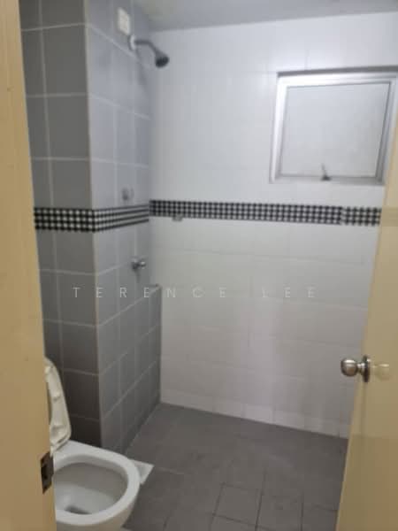Pangsapuri untuk Disewa di Seri Pinang - Terence Lee - Bathroom - PropertyGuru.com.my