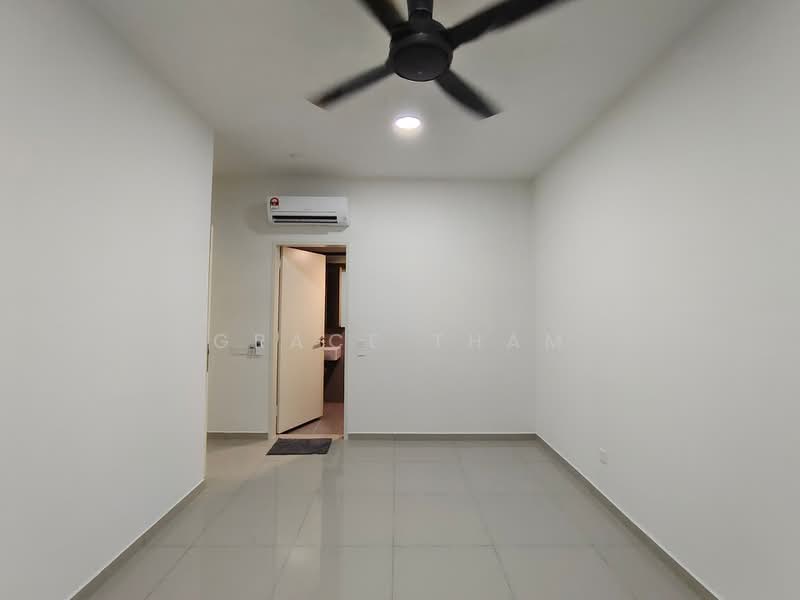 Service Residence for Sale at D'Cosmos Residences - Grace Tham - Interior - PropertyGuru.com.my