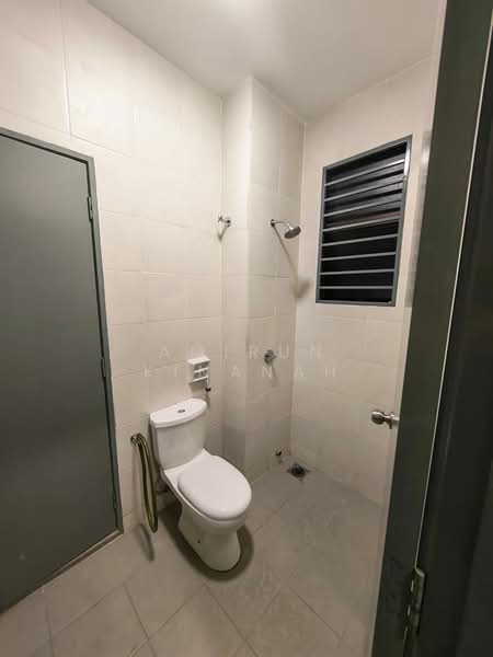 2-storey Terraced House for Rent in Saujana Utama (Selangor) - Amirun Kinanah - Bathroom - PropertyGuru.com.my