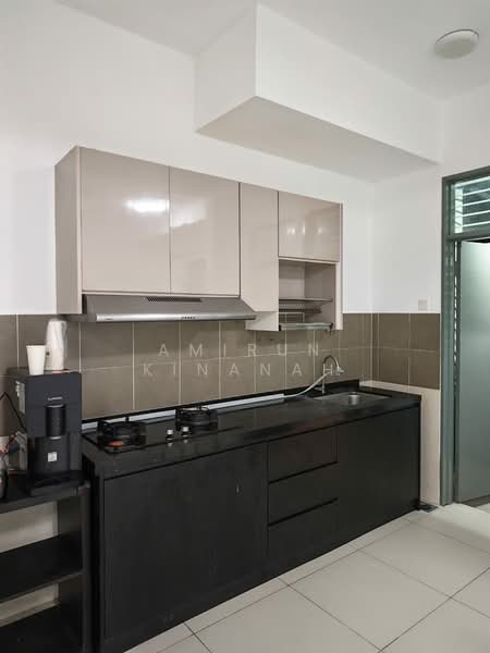 2-storey Terraced House for Rent in Saujana Utama (Selangor) - Amirun Kinanah - Kitchen - PropertyGuru.com.my