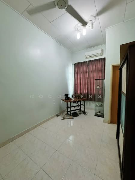 Rumah Teres 2 Tingkat untuk Dijual di Taman Desa Cemerlang (Ulu Tiram) - Coco Feng Lily - PropertyGuru.com.my