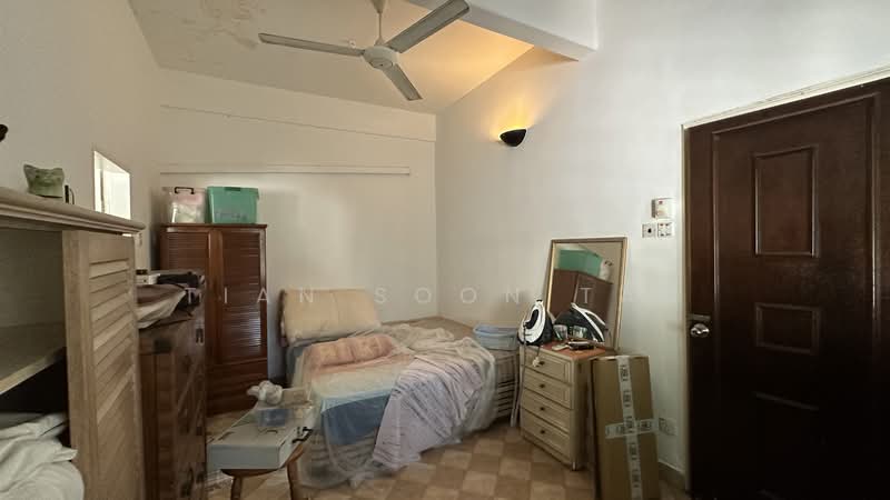 Rumah Banglo untuk Dijual di Taman Lucky (Bangsar) - Tian Soon Tan - Bedroom - PropertyGuru.com.my