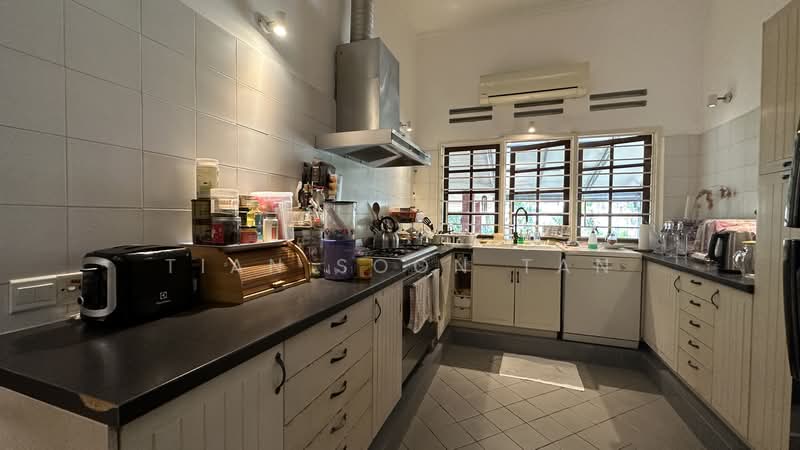 Rumah Banglo untuk Dijual di Taman Lucky (Bangsar) - Tian Soon Tan - Kitchen - PropertyGuru.com.my