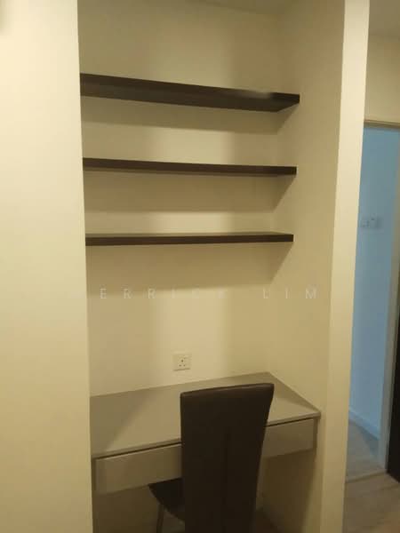 Servis Apartment untuk Dijual di D'Latour - Derrick Lim - Study - PropertyGuru.com.my