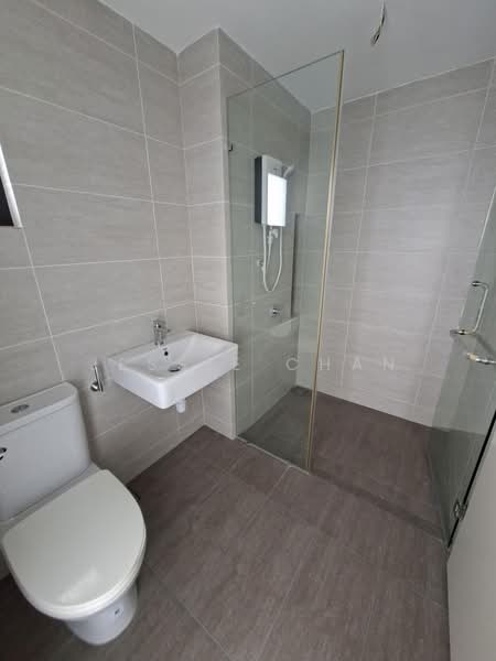 Servis Apartment untuk Disewa di SouthPlace Residences @ Tropicana Metropark - Jessie Chan - Bathroom - PropertyGuru.com.my