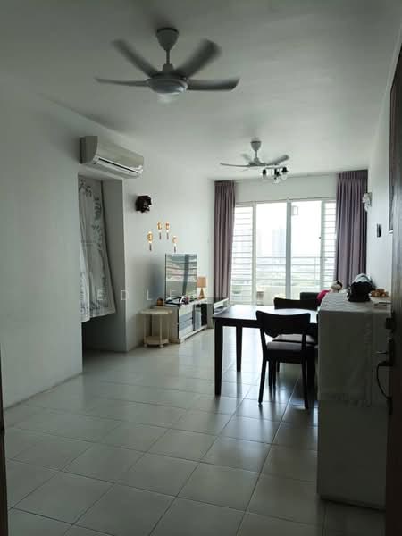 Pangsapuri untuk Dijual di Palma Laguna - Edler Wai - Living Room - PropertyGuru.com.my