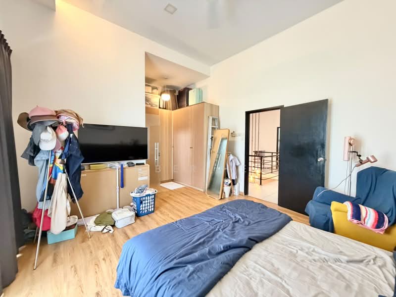 2-storey Terraced House for Sale in Taman Puteri Wangsa (Ulu Tiram) - Amber Hew - Bedroom - PropertyGuru.com.my