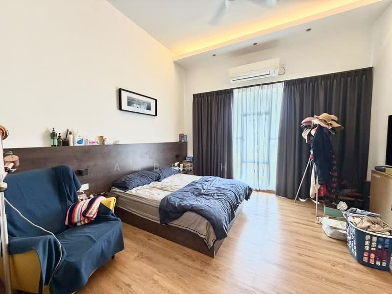 2-storey Terraced House for Sale in Taman Puteri Wangsa (Ulu Tiram) - Amber Hew - Bedroom - PropertyGuru.com.my