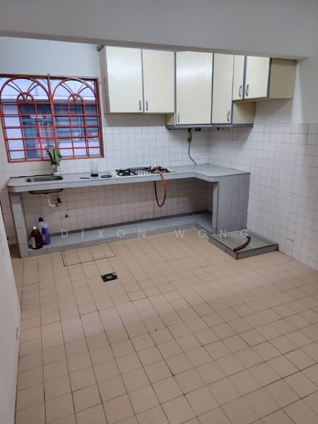 Rumah Teres 2 Tingkat untuk Disewa di Sri Petaling (Kuala Lumpur) - Dixon Wong - Kitchen - PropertyGuru.com.my