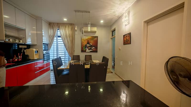 Rumah Kluster untuk Dijual di Setia Tropika (Johor Bahru) - Dennis Peh - Dining Room - PropertyGuru.com.my
