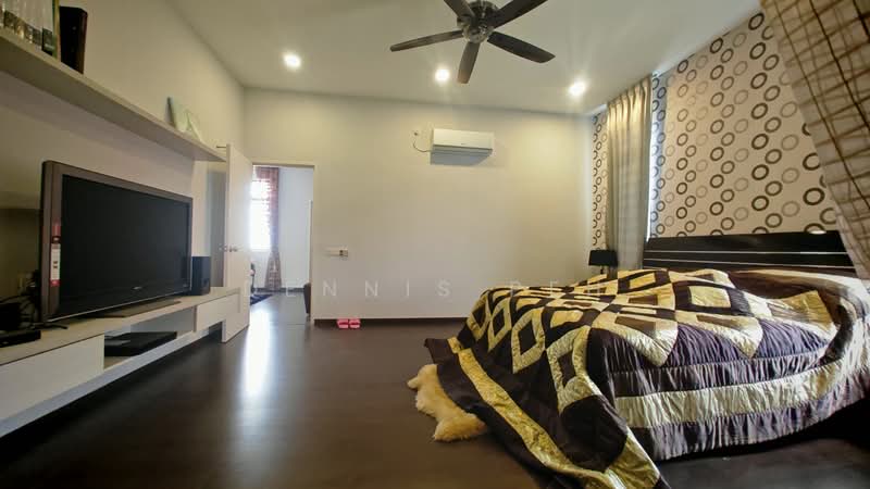 Rumah Kluster untuk Dijual di Setia Tropika (Johor Bahru) - Dennis Peh - Bedroom - PropertyGuru.com.my