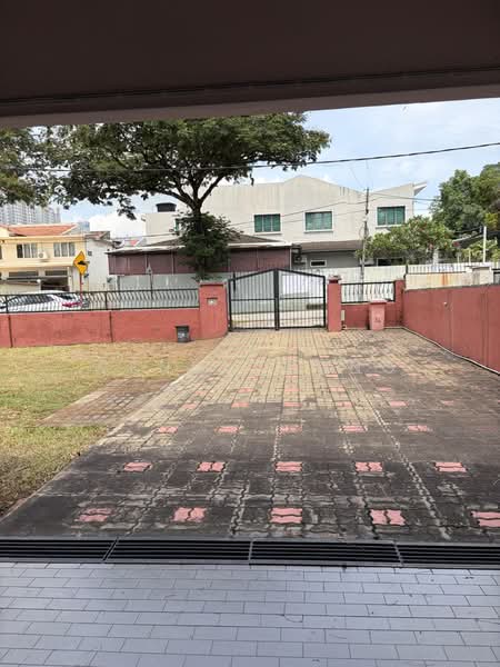 Semi-Detached House for Rent in Seksyen 17 (Petaling Jaya) - Wendy Wong - PropertyGuru.com.my