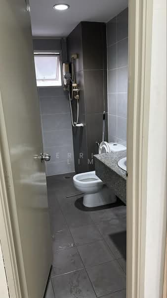 Servis Apartment untuk Dijual di Endah Promenade - Derrick Lim - Bathroom - PropertyGuru.com.my