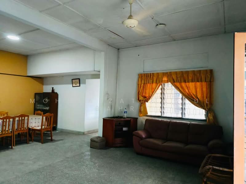 Bungalow for Sale in Sentul (Kuala Lumpur) - Mohd Aizat Saiful Bahri - Living Room - PropertyGuru.com.my
