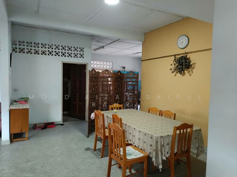 Bungalow for Sale in Sentul (Kuala Lumpur) - Mohd Aizat Saiful Bahri - Dining Room - PropertyGuru.com.my