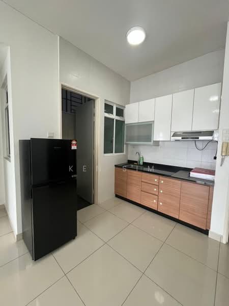 Service Residence for Rent at Skysuites @ Meldrum Hills - Ken Sim - Kitchen - PropertyGuru.com.my
