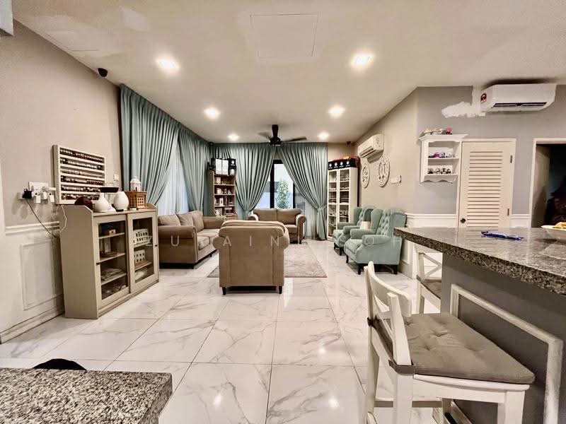 Semi-Detached House for Sale in Shah Alam (Selangor) - Zuraini Soh - Living Room - PropertyGuru.com.my