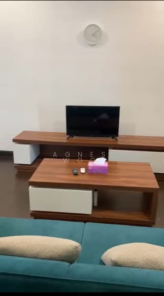 Pangsapuri untuk Disewa di V Residence Suites @ Sunway Velocity - Agnes Woo - Living Room - PropertyGuru.com.my