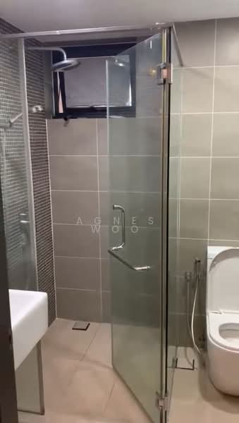 Pangsapuri untuk Disewa di V Residence Suites @ Sunway Velocity - Agnes Woo - Bathroom - PropertyGuru.com.my